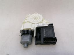 PORSCHE Porsche Boxster 987 door window motor 99762418203 window regulator motor passenger — thumbnail 7