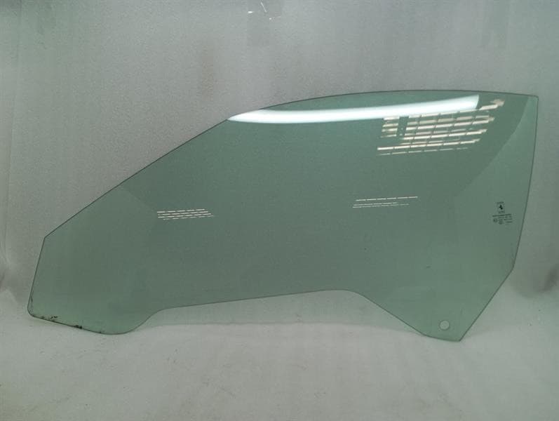 FERRARI Ferrari California T F149 14-17 Left Front Door Glass 86774200 Front Door Glass
