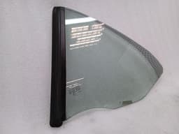 PORSCHE Porsche 911 997 Left Rear 1/4 Glass 99754311111 Door Window 1/4 Rear LH Convertible — thumbnail 2
