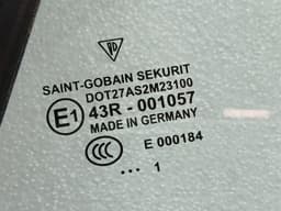 PORSCHE Porsche 911 997 Left Rear 1/4 Glass 99754311111 Door Window 1/4 Rear LH Convertible — thumbnail 6