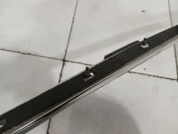 ASTON MARTIN Aston Martin Rapide 10-14 Body Moulding ED43-C519A39-AB LH Bar — thumbnail 10