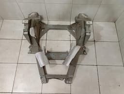 FERRARI Ferrari California T F149 14-17 subframe rear 289331 axle frame rear axle — thumbnail 2