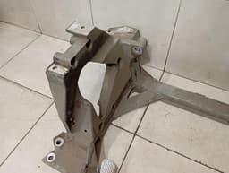FERRARI Ferrari California T F149 14-17 subframe rear 289331 axle frame rear axle — thumbnail 4