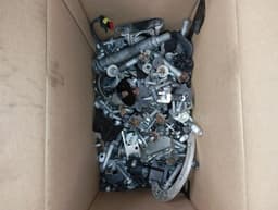 FERRARI Ferrari California T F149 14-17 Screws Bolts From One Car Set Bolts — thumbnail 1