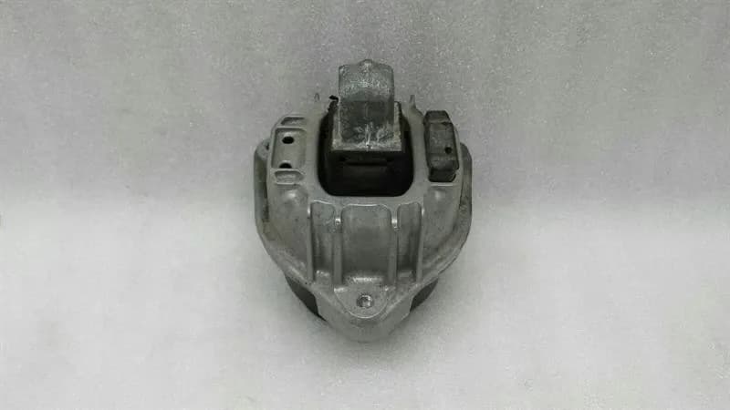 BMW 7 series F01 engine mount 6777373 engine mount