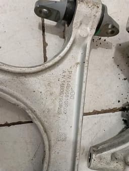 MCLAREN McLaren 600LT Spider Left Rear Hub 14BA022CP Wheel Bearing Housing Rear Left — thumbnail 9