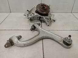 MCLAREN McLaren 600LT Spider Left Rear Hub 14BA022CP Wheel Bearing Housing Rear Left — thumbnail 10