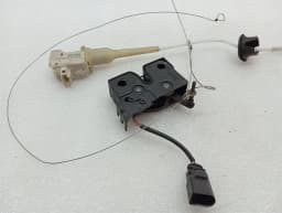 PORSCHE Porsche 911 997 Boot Lock 99751205300 Tailgate Lock — thumbnail 8