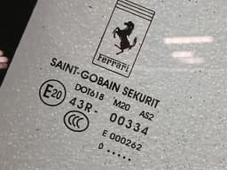 FERRARI Ferrari F8 F142MFL Left Rear 1/4 Glass 86677900 Door Glass 1/4 Rear LH — thumbnail 4