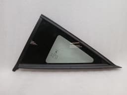 FERRARI Ferrari F8 F142MFL Left Rear 1/4 Glass 86677900 Door Glass 1/4 Rear LH — thumbnail 7