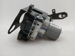 FERRARI Ferrari F8 F142MFL A.B.S Pump 828152 ABS Pump Hydraulic Block — thumbnail 5
