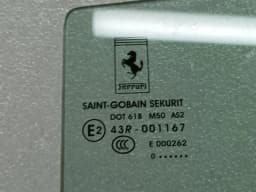 FERRARI Ferrari F8 F142MFL right front door glass 81487500 door window front right — thumbnail 6