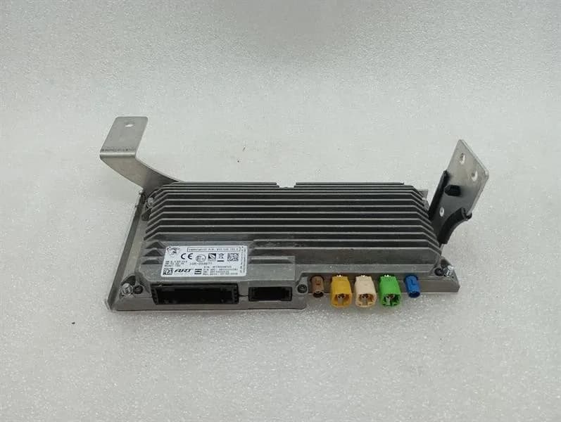 LAMBORGHINI 2018 Lamborghini Huracan Carplay Electronic Module 4T0035751C ECU