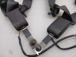 ASTON MARTIN Aston Martin Rapide 10-14 Seatbelt SET AD43-611B69-ADW Seat Belt SET — thumbnail 6