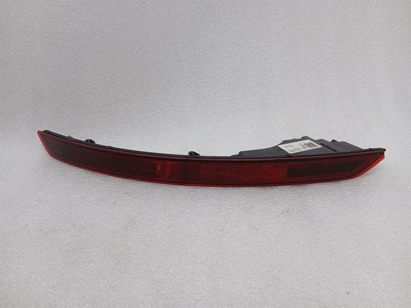 AUDI Audi 4M8945701A Q8 Rear Left Reflector
