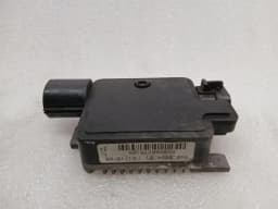ASTON MARTIN Aston Martin Rapide 10-14 electronic module 940008401 control unit cooling fan — thumbnail 5