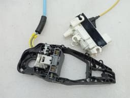 BMW BMW G16 M8 Gran Coupe Door Lock 7477712 RR SOFT CLOSE Door Lock — thumbnail 3