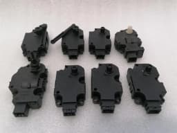 MERCEDES-BENZ MERCEDES S-CLASS W222 HVAC ACTUATORS A0999069600 HEATER MOTOR — thumbnail 7
