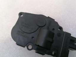 MERCEDES-BENZ MERCEDES S-CLASS W222 HVAC ACTUATORS A0999069600 HEATER MOTOR — thumbnail 5