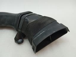 LAMBORGHINI Lamborghini Huracan LP640 EVO SPYDER AIR FILTER BOX PIPE 4T7129532 — thumbnail 2