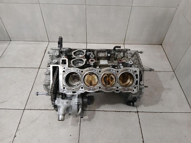 MCLAREN McLaren 570S Engine BLOCK 13FA026SP Engine BOTTOM END SHORT BLOCK CRANKCASE 3.8