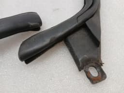 ASTON MARTIN Aston Martin Rapide 10-14 Door Seal AD43-F20708-EB FR HEATED Door Seals — thumbnail 5