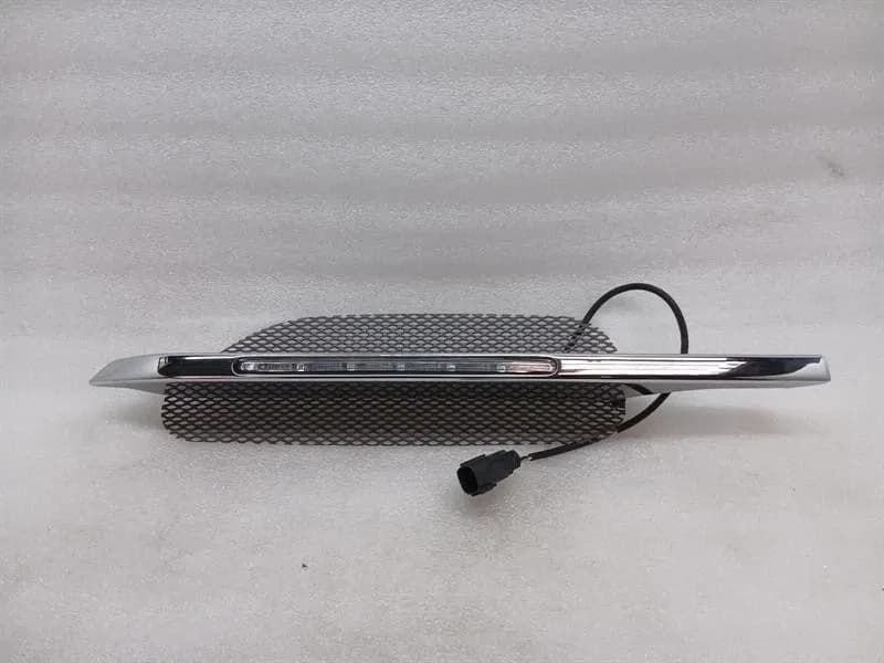 ASTON MARTIN Aston Martin Rapide 10-14 Right Indicator AD43-280B62-AA Right Side Indicator