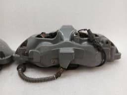 MERCEDES-BENZ Mercedes C Class W205 Brake Caliper A2054216798 Front Set AMG Brake Caliper Faulty — thumbnail 8