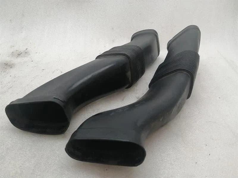 MERCEDES-BENZ Mercedes CLS W219 Intake Pipe Set A1560940582 Intake Pipe Set A1560940682