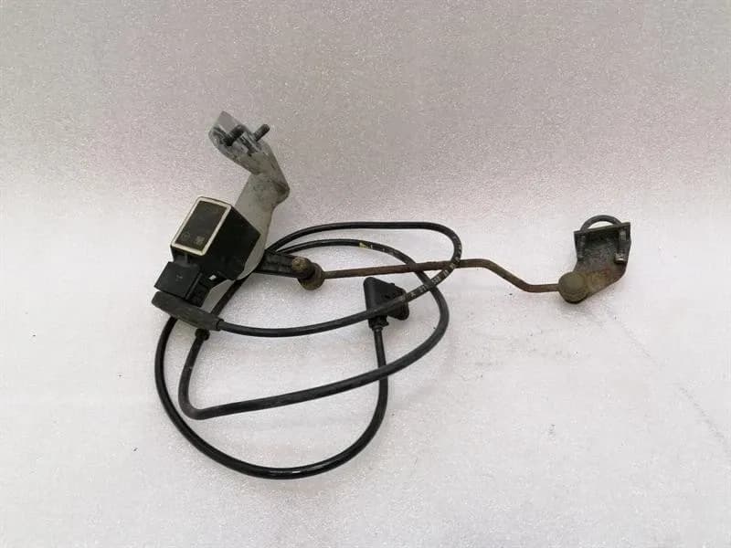 MERCEDES-BENZ Mercedes CLS W219 Level Sensor Rear A0105427717 Level Sensor A2113200943