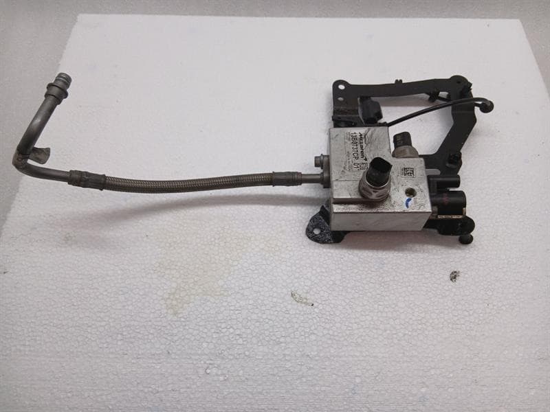 MCLAREN McLaren 570S Spider Hydraulic Valve 13b0737cp Hydraulic Valve AXLE LIFT