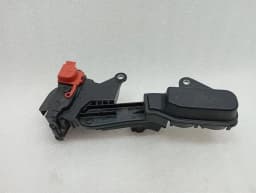 BMW BMW 4 M4 G82 G22 Front Fuse Box 6842529 Front Fuse Box — thumbnail 8