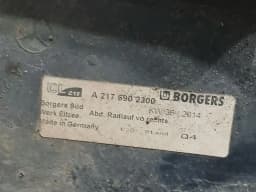MERCEDES-BENZ MERCEDES CL W217 WHEEL ARCH LINER A2176902300 CL63 FRONT SET AMG DEFECTS — thumbnail 6