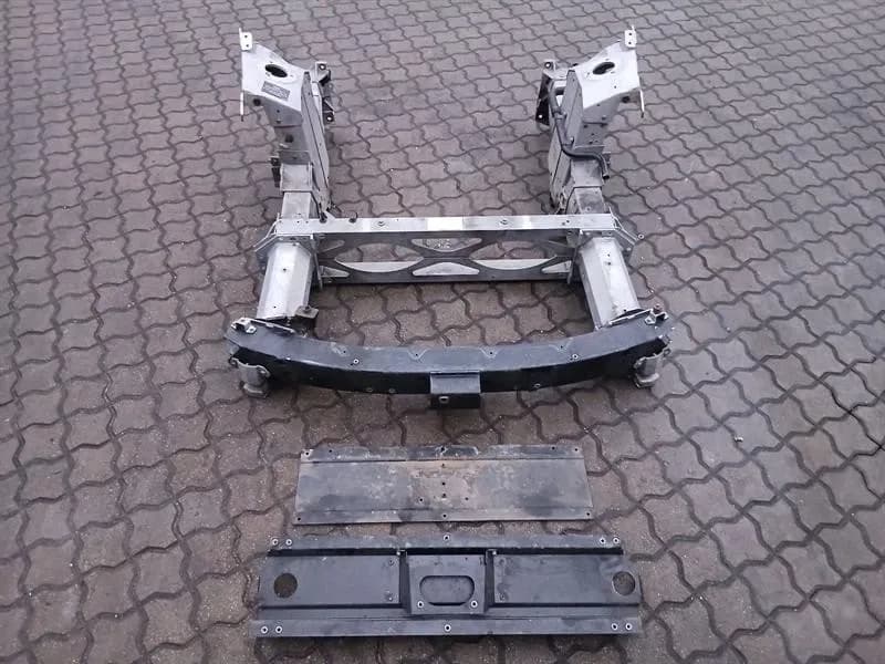 ASTON MARTIN Aston Martin DB9 COUPE Front End Clip CG43-17757-BB Lock Carrier Front Mask