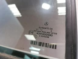 MERCEDES-BENZ Mercedes S-Class W221 Right Rear 1/4 Glass A2217302420 Door Glass 1/4 Rear RH — thumbnail 9