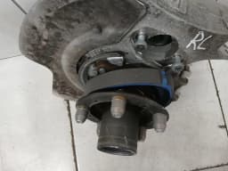 PORSCHE Porsche 911 991.2 GT3 Left Rear Hub 99133161181 Wheel Bearing Housing Rear Left — thumbnail 6