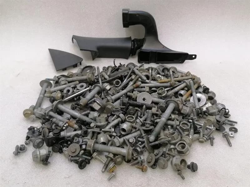 TESLA Tesla Model 3 Long Range Screws Bolts