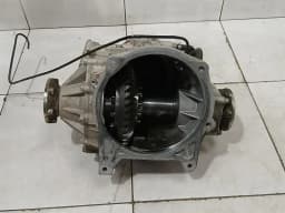 ASTON MARTIN Aston Martin Vanquish AM310 Rear Diff FD33-4200-AD Differential Rear — thumbnail 4