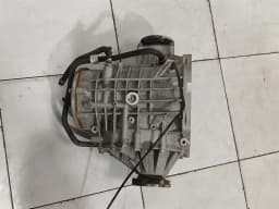 ASTON MARTIN Aston Martin Vanquish AM310 Rear Diff FD33-4200-AD Differential Rear — thumbnail 3