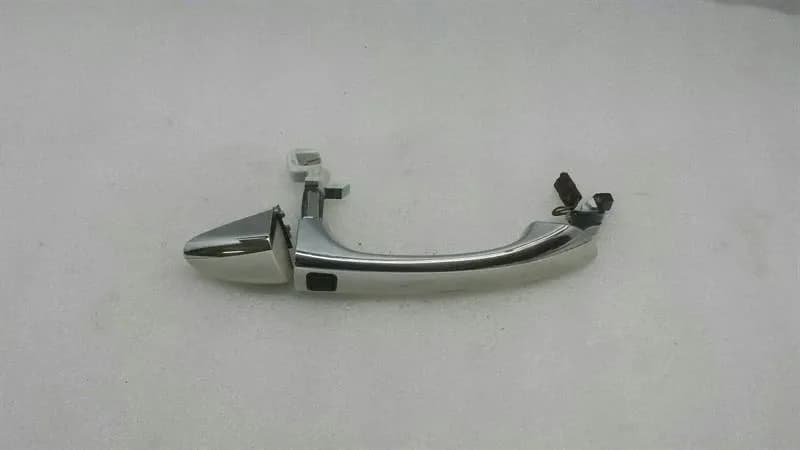 Mercedes CLS W219 door handle rear right A2197600470 rear door handle keyless go