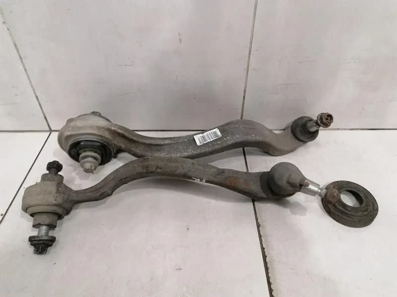 Mercedes CLS W218 Wishbone Right Set A2183301211 Front Right Wishbone Set