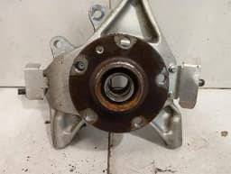 MCLAREN McLaren 600LT Spider Left Rear Hub 14BA022CP Wheel Bearing Housing Rear Left — thumbnail 3