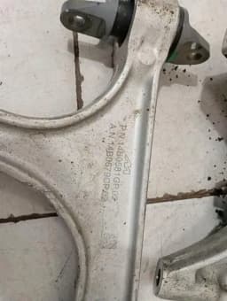 MCLAREN McLaren 600LT Spider Left Rear Hub 14BA022CP Wheel Bearing Housing Rear Left — thumbnail 9