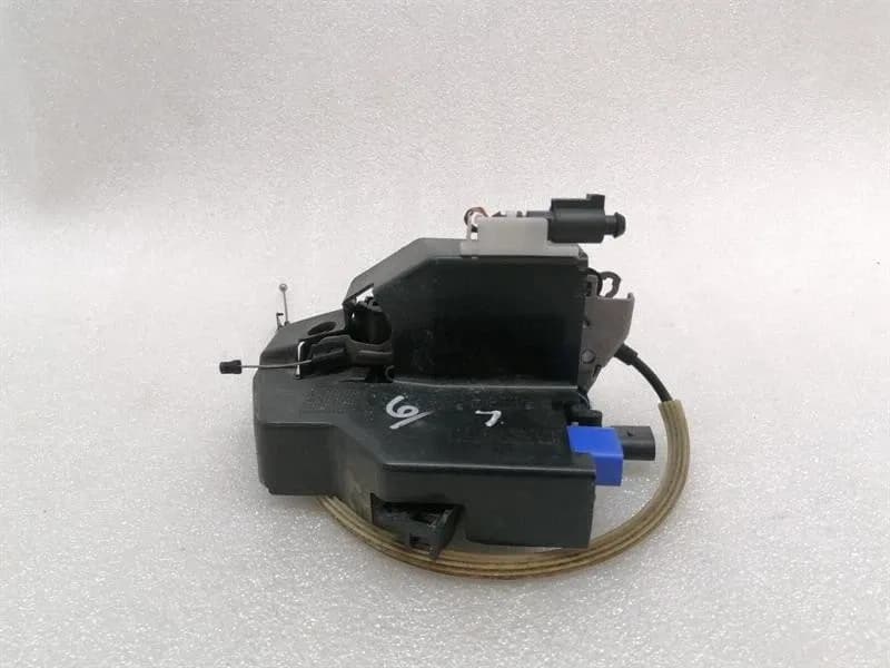 Bentley Continental GT W12 front left door lock 3W8837349A door lock RHD