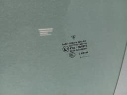 PORSCHE Porsche 911 997 convertible left front door glass 99754251101 door window front left — thumbnail 3