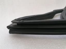 PORSCHE Porsche 911 992 door seal 992831704E RH right door seals — thumbnail 4