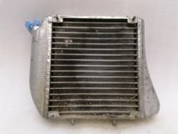 MERCEDES-BENZ Mercedes C Class W204 Engine Oil Cooler A2095000600 Oil Cooler Radiator Damaged — thumbnail 5