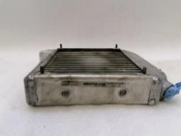 MERCEDES-BENZ Mercedes C Class W204 Engine Oil Cooler A2095000600 Oil Cooler Radiator Damaged — thumbnail 8