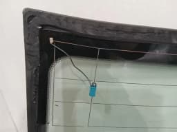 MASERATI Maserati Quattroporte VI M156 Rear Screen 673003579 Rear Window — thumbnail 9