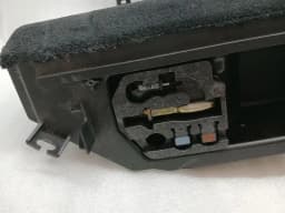 ASTON MARTIN Aston Martin Vantage V8 Speaker 6G33-18808-GB Loudspeaker Subwoofer — thumbnail 8